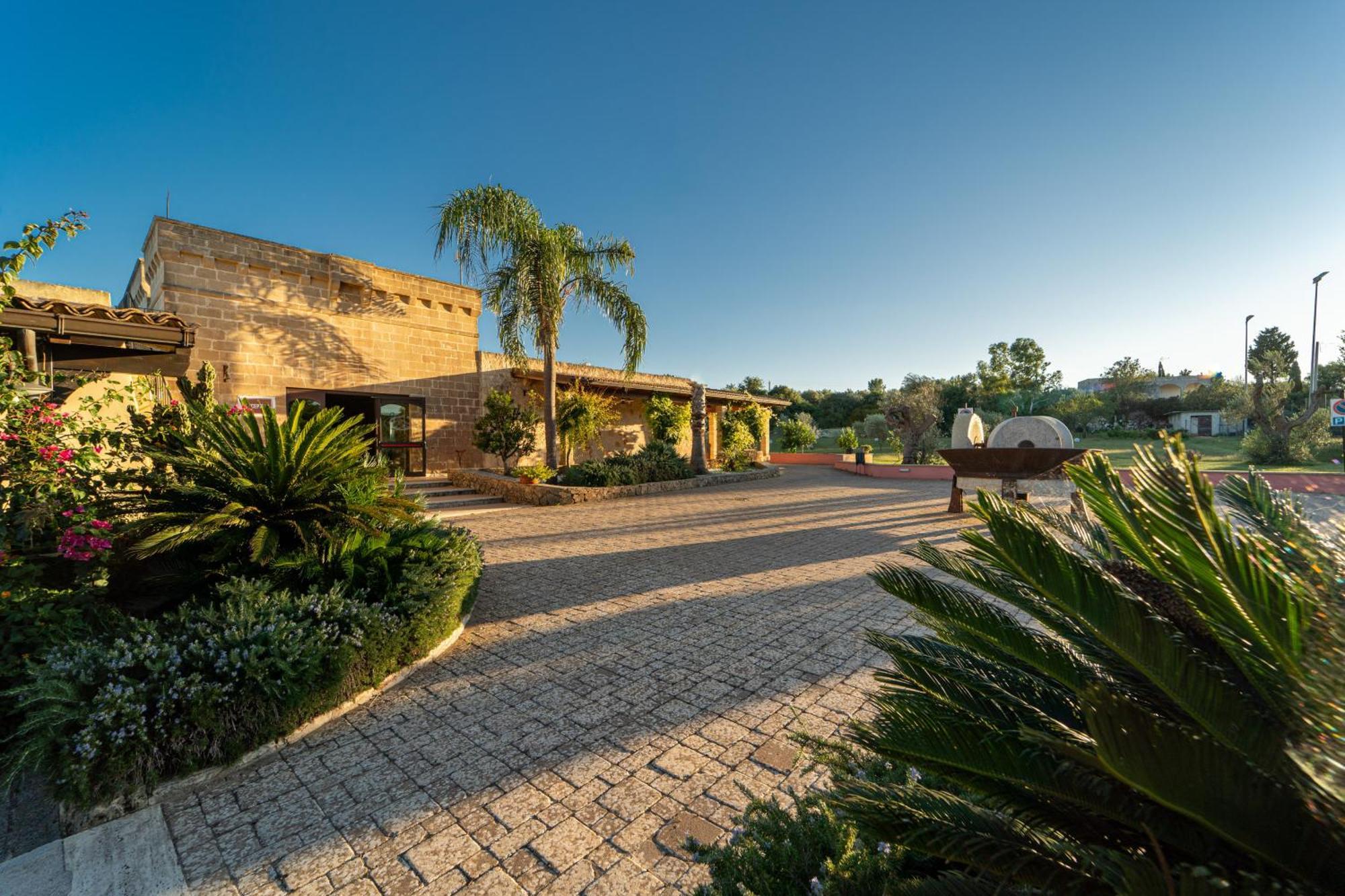 Hotel Masseria Le Pajare Presicce Exteriör bild