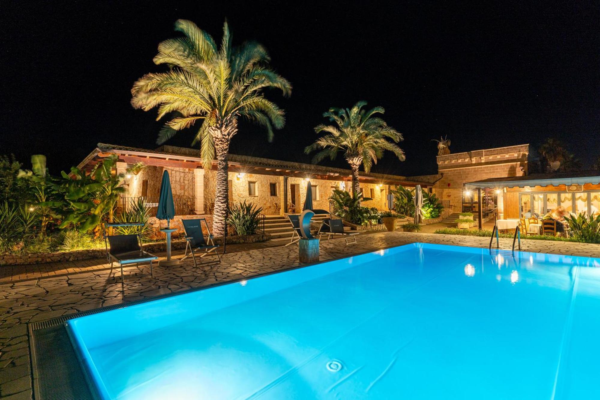 Hotel Masseria Le Pajare Presicce Exteriör bild