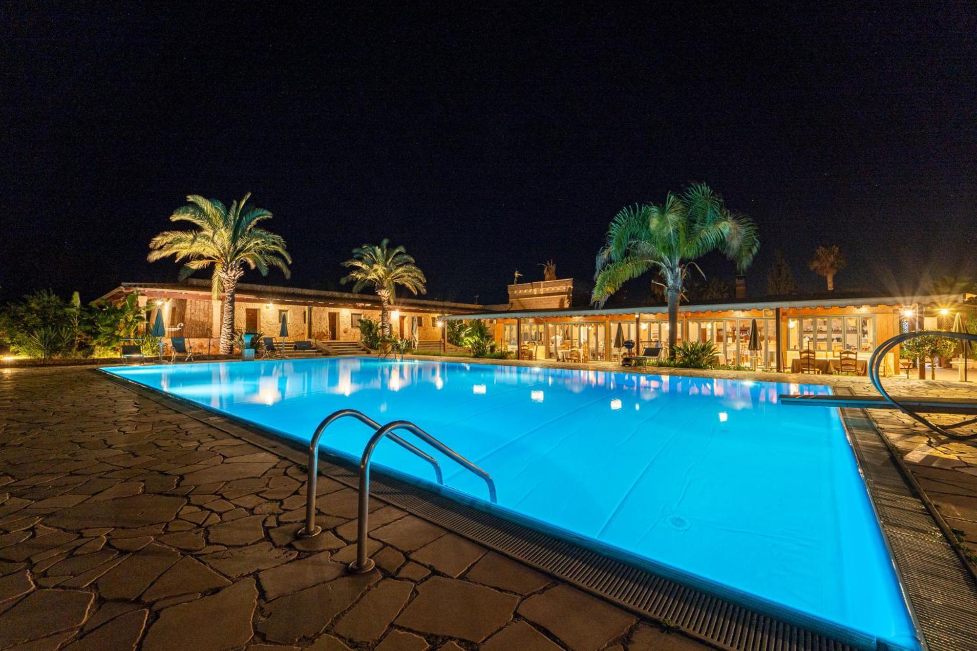 Hotel Masseria Le Pajare Presicce Exteriör bild